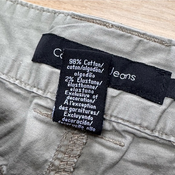 Calvin Klein Women's Cargo Shorts - Picture 4 of 7